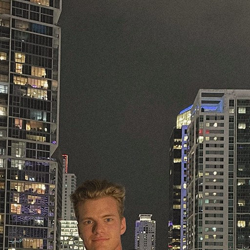 Spencer, founder of NeuroPouch
